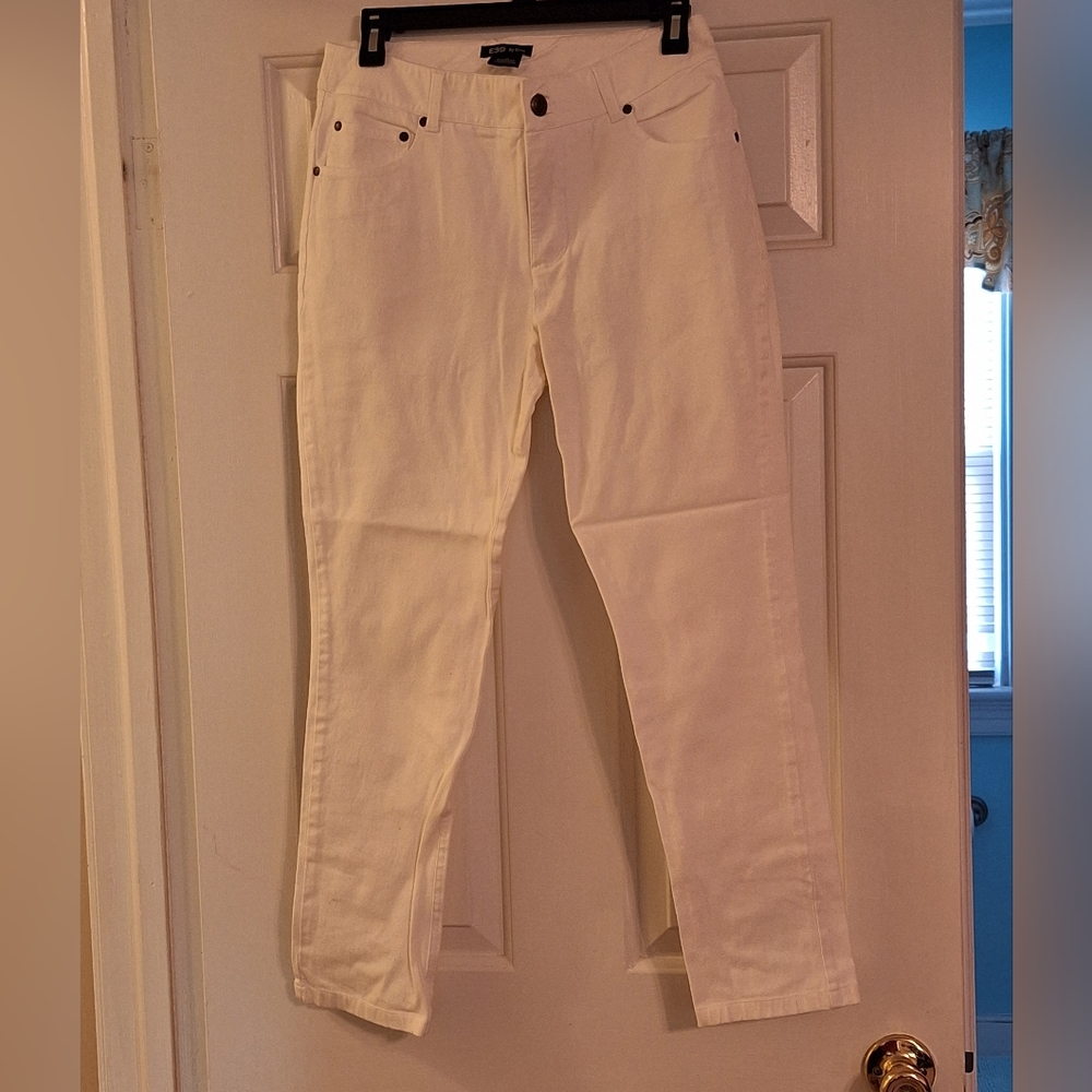 Sz 10 White Skinny Jeans E39 by Eric